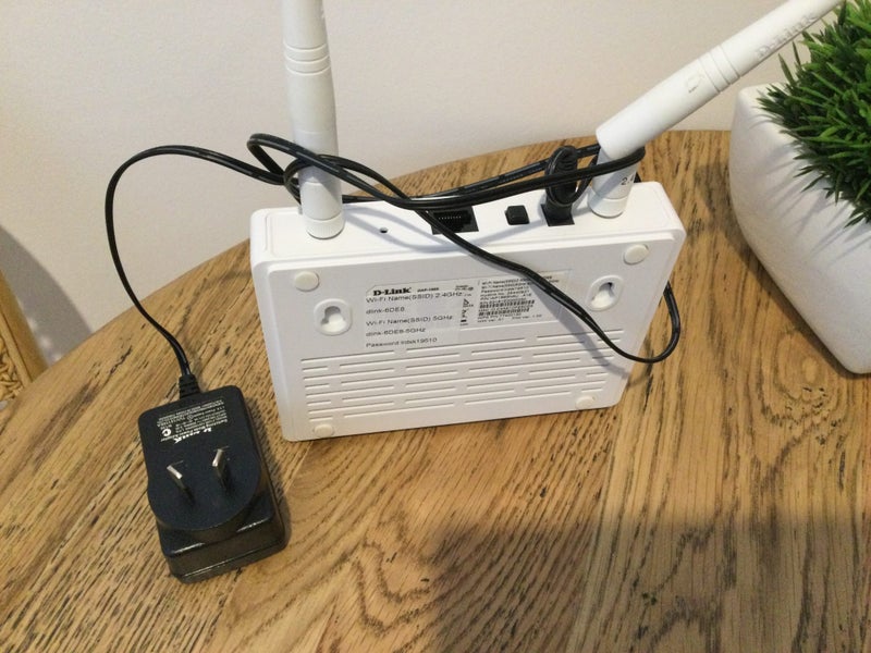 D Link Router 1665 Wi fi Carousel 1
