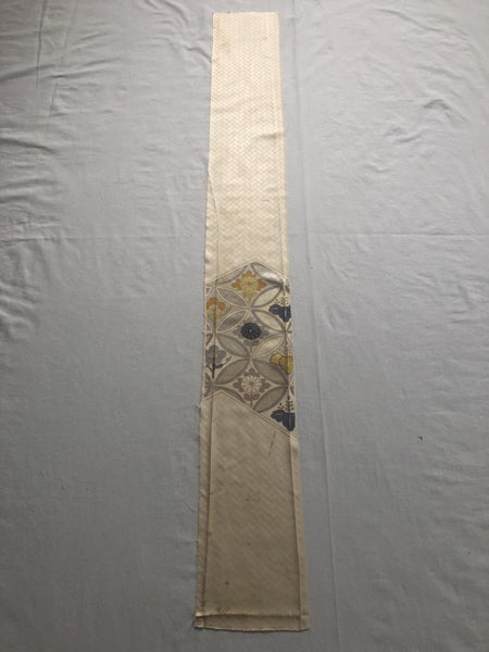 Japanese Vintage Silk Kimono Panel Fabric Piece Carousel 1