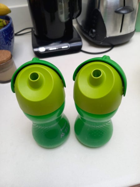 Avent dinosaur drink bottles X2 - need straws Carousel 1