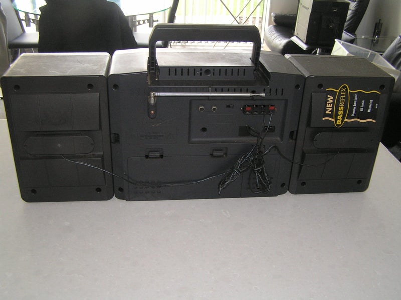 PHILIPS GHETO BLASTER STEREO Carousel 2