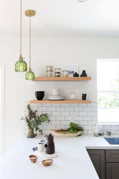 Pendant Light with Green Tulip Glass Lmapshade Carousel 8