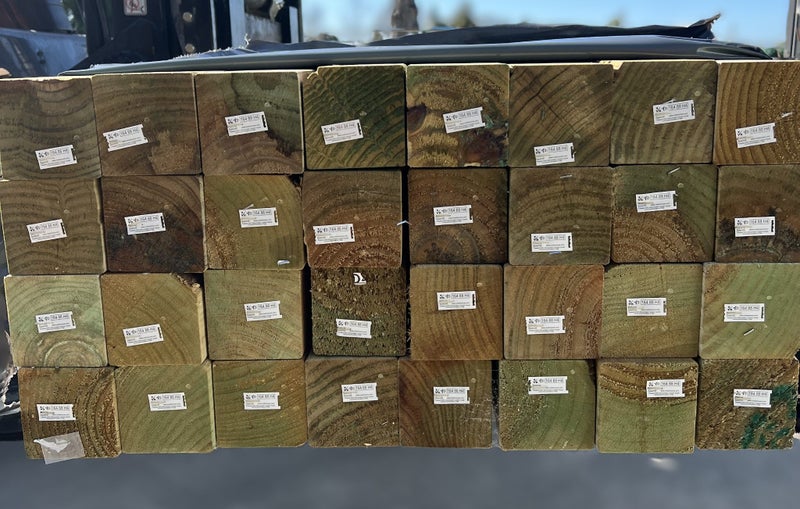 90x90mm RADIATA H4 DRESSED ALL ROUND KILN DRY POSTS/BEARERS Carousel 1