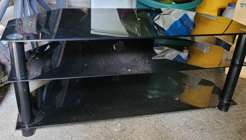 TV Cabinet Carousel 1