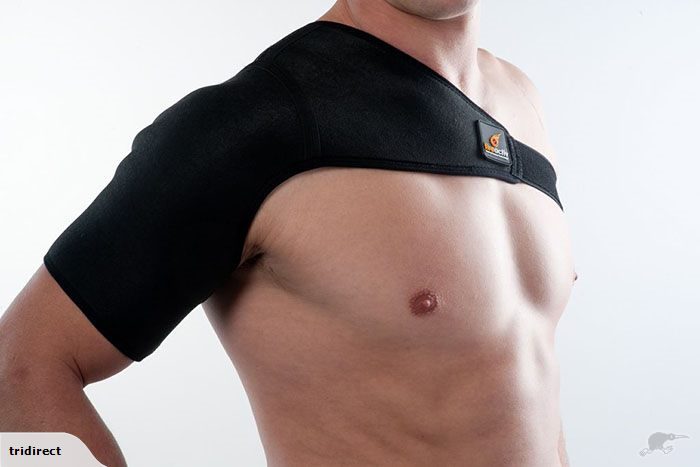 Fireactiv Neoprene Shoulder Support - Left Carousel 1