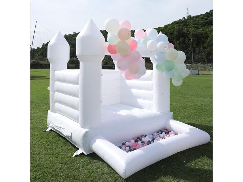 PVC Inflatable Jumping Bouncer With Ball Pit For Kids Mini Bouncy Castle White Carousel 1