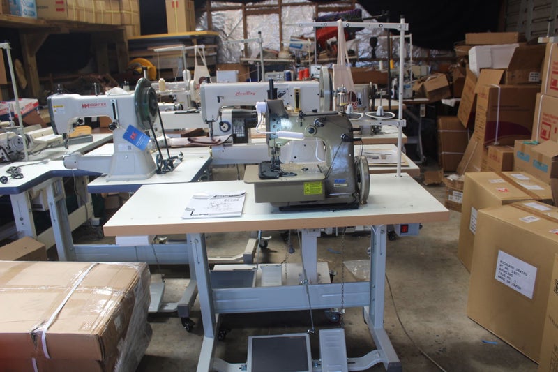 CARPET OVERLOCKER 2 THREAD COMPLETE SERVO MOTOR SPECIAL 20 % OFF Carousel 1