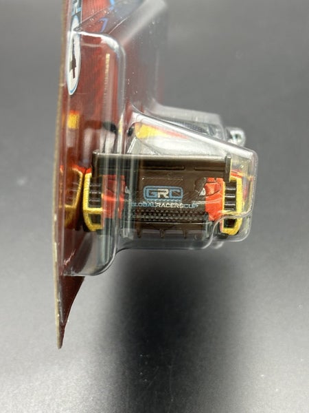 DISNEY PIXAR CARS - MAX SCHNELL - CARS - DIECAST Carousel 6