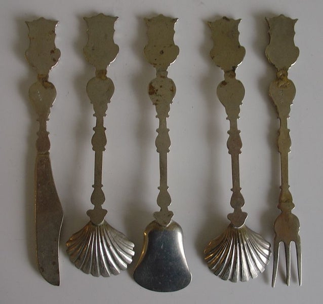 Ornate Italian Teaspoons, Knife and Fork 5 Items Carousel 2