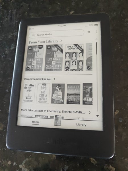 Amazon Kindle J9G29R 10th Gen Carousel 2