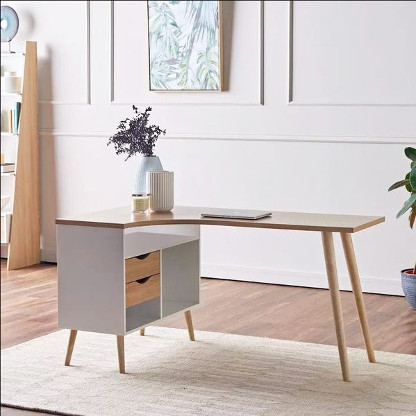 Corner Desk Carousel 2