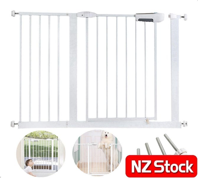 PTN NEW Baby Safety Gate Sale Sale Carousel 10