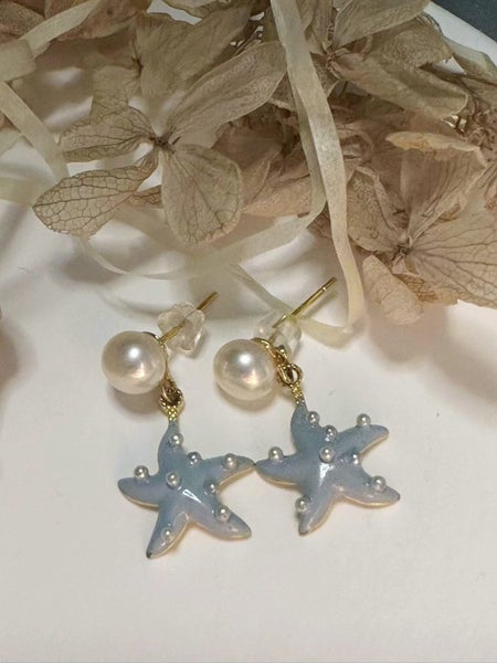Charming Starfish Pearl Earrings – Ocean-Inspired Elegance Carousel 1