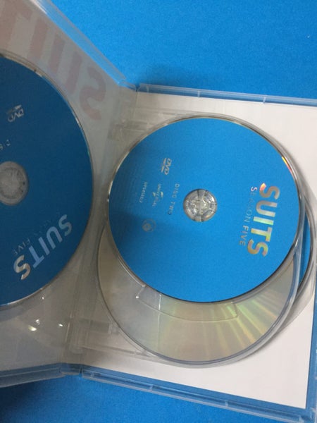 Suits: Season 5 Carousel 3