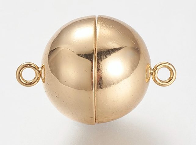 A GOLD SCREW CLASP Carousel 1