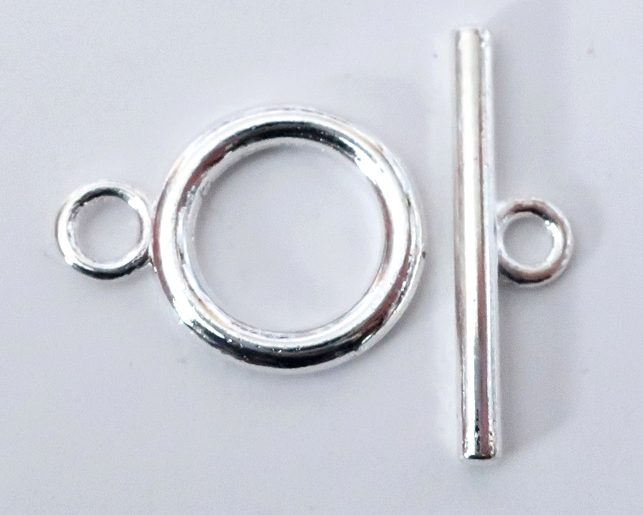 2 BRIGHT SILVER TOGGLE CLASPS Carousel 1