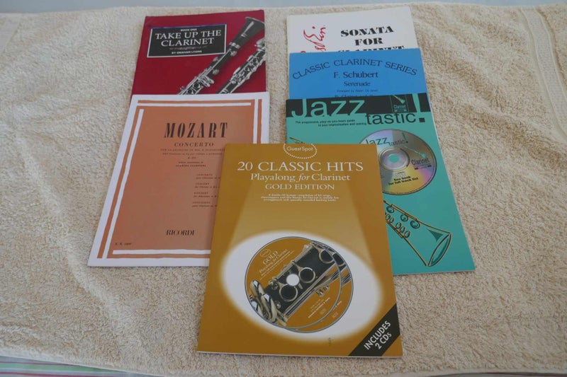 Clarinet books Carousel 1