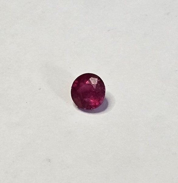 Genuine Round Cut 1.7ct Ruby - 6mm Carousel 1