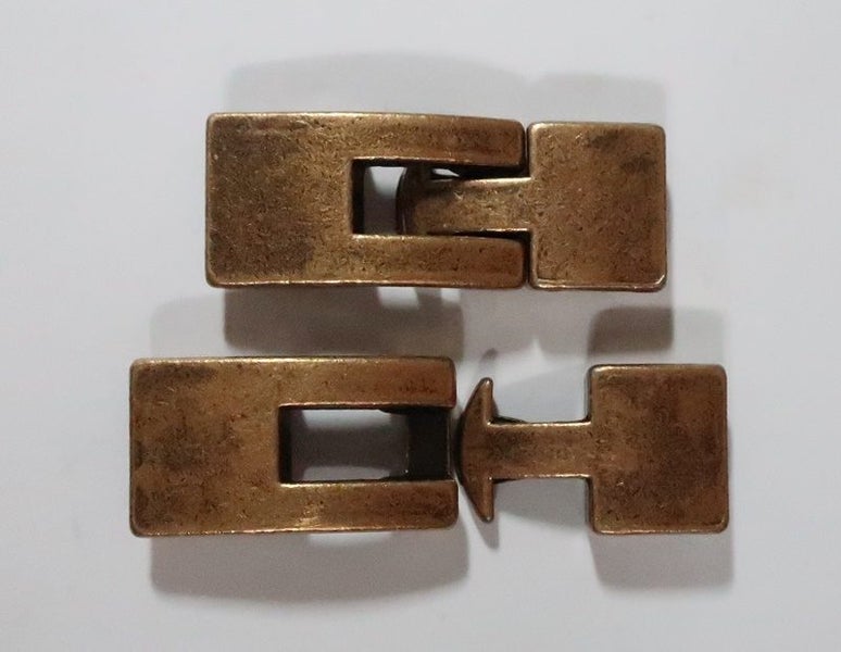 A COPPER 10mm LEATHER STRAP CLASP Carousel 1