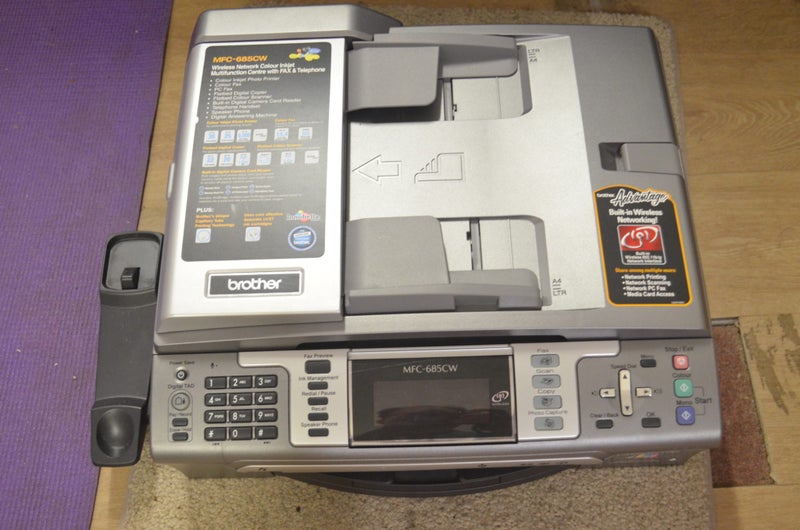 BROTHER FAX -MFC-685CW-MULTI Carousel 2