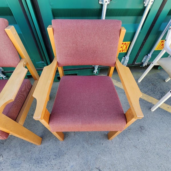 2 office chairs Carousel 2