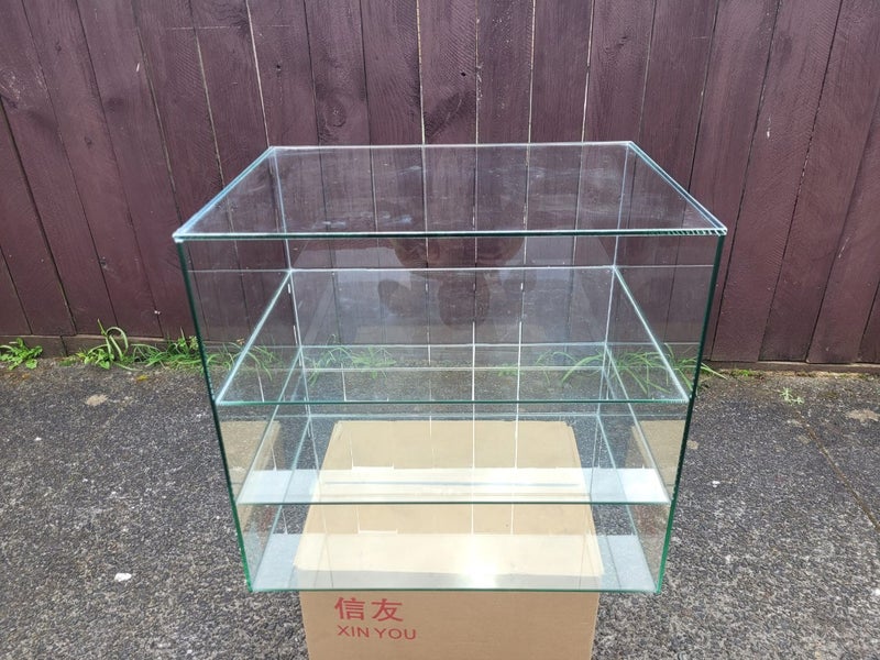 3 Tier Pastry Display case 60cm Carousel 1