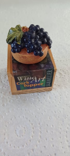 Vintage wine cork topper Carousel 1