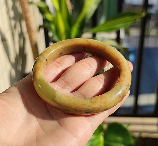 61mm Authentic Jade Bangle Natural Serpentine Grade A B35-61-9 Carousel 2