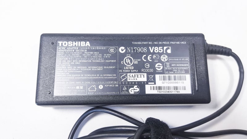 GENUINE TOSHIBA 90W AC ADAPTOR - 19V DC, 4.74A, 90W Carousel 2