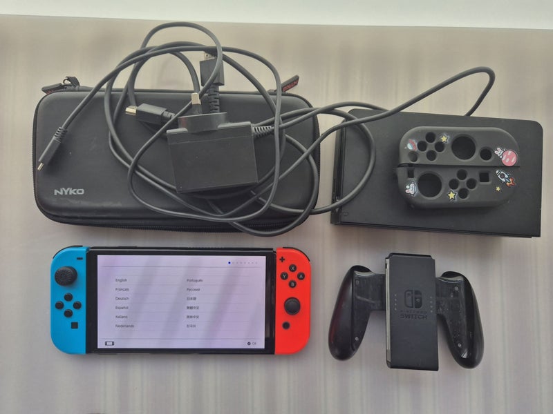 Nintendo Switch OLED Console Carousel 1