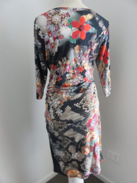 MOSS & SPY, ABSTRACT PRINT BODYCON DRESS, SZ 14 Carousel 7