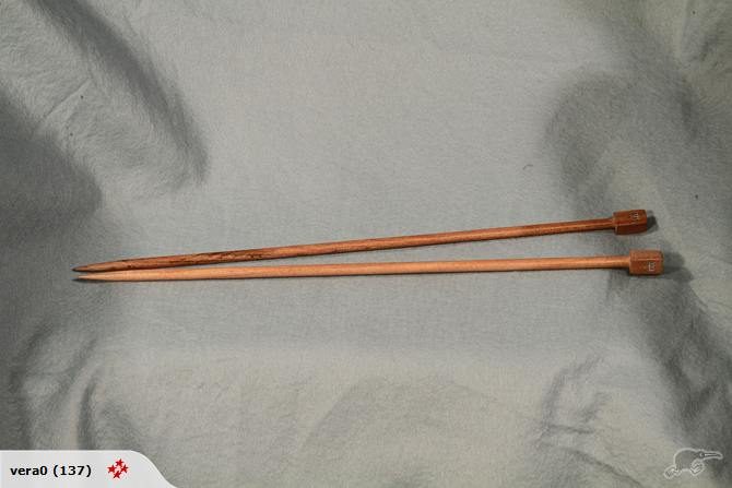 Lovely Wooden 10mm Knitting Needles Carousel 1