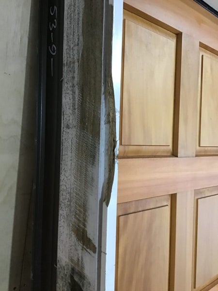 Kauri Door in Aluminium Frame 1400w x 2050h Carousel 4