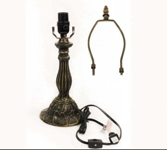 New Design Handmade Tiffany Table Lamp Carousel 6