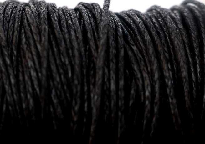 5 mtrs. BLACK WAXED COTTON CORD .7 mm Carousel 1