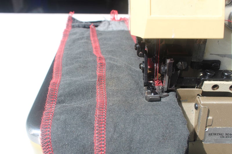 OVERLOCKER INDUSTRIAL 4 THREAD KINGTEX SPECIAL 20 % OFF Carousel 3