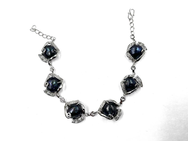 Large Baroque Freshwater Pearls Bracelet Set with Rhinestones Carousel 2