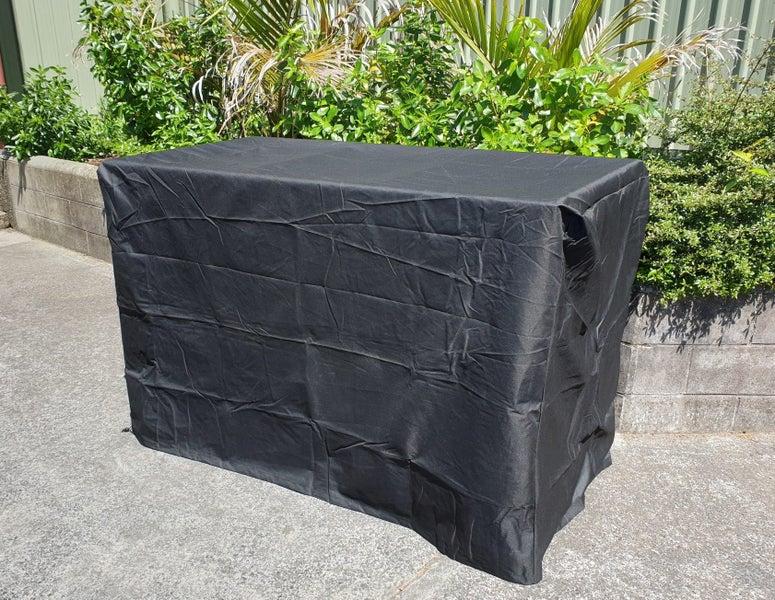 Bar Leaner Rain Cover - Black: To Fit: H x 1050, L x 1600, W x 800 Carousel 1