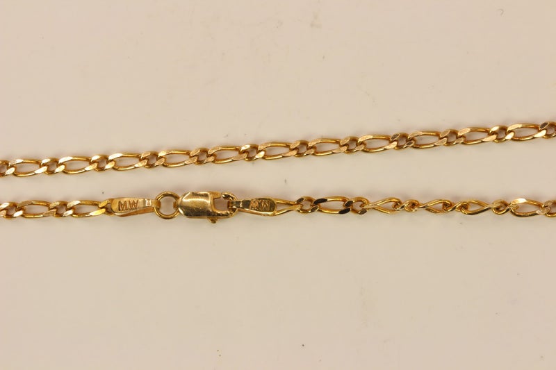9ct Gold ‘Infinity’ chain Carousel 2