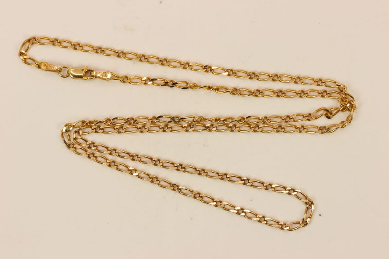 9ct Gold ‘Infinity’ chain Carousel 1
