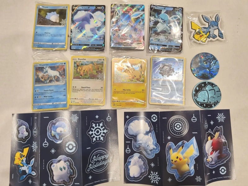 Pokemon cards - Sealed Pokemon Advent Calendar Promos and accessories Carousel 1