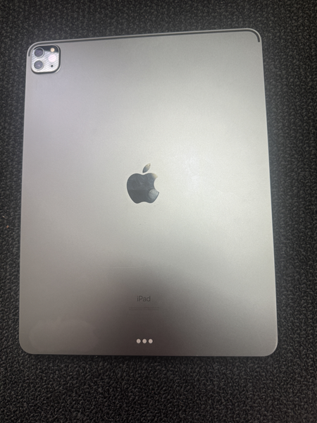 Good Apple iPad Pro 12.9" 4th Gen 2020 128GB Carousel 2