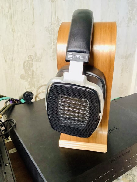 Heddphone One Carousel 1