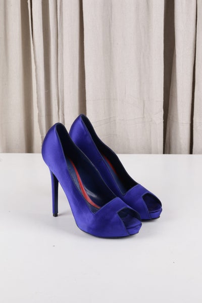 Alexander McQueen Satin Platform Heels (EU 38.5)