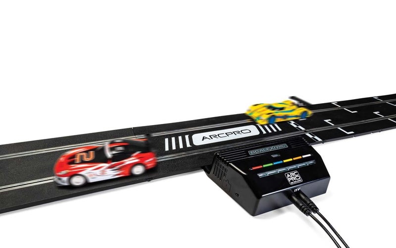 SCALEXTRIC C8435S ARC-PRO Powerbase Multi wirele Carousel 1