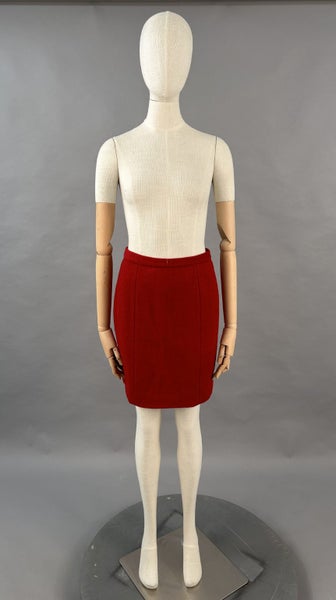MARC JACOBS - Red Mini Skirt Carousel 1
