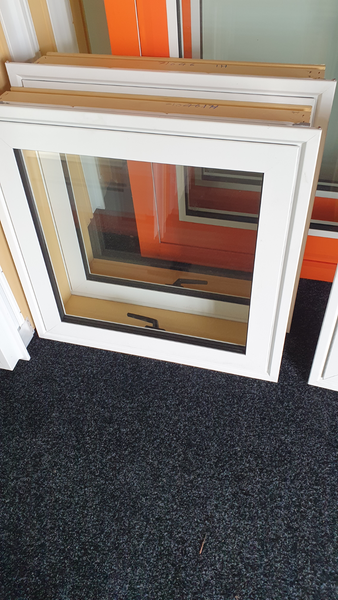 NEW Double Glazed White window 600 H x 600 W Carousel 1