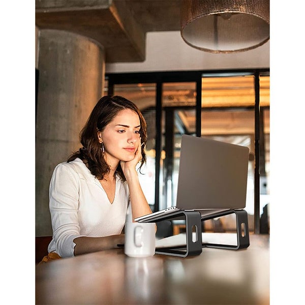 Laptop Stand Carousel 10