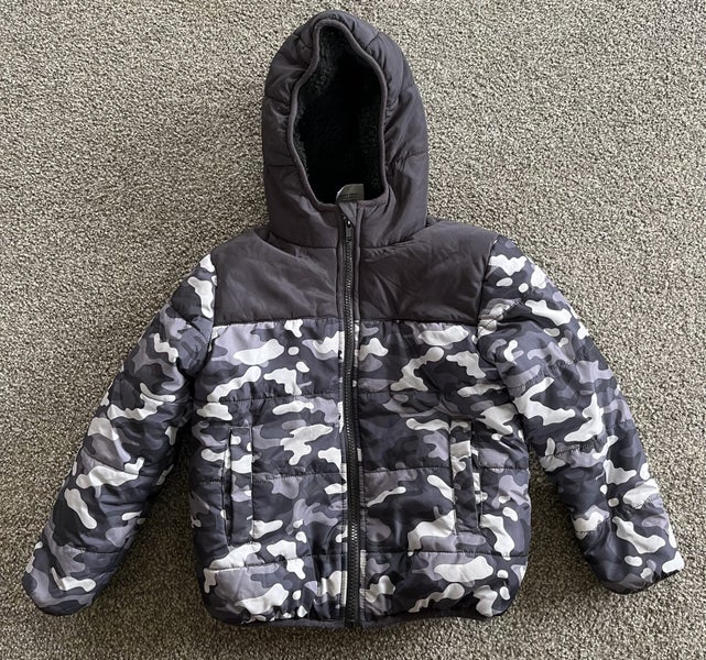 Camo Jacket Size 6 Carousel 1