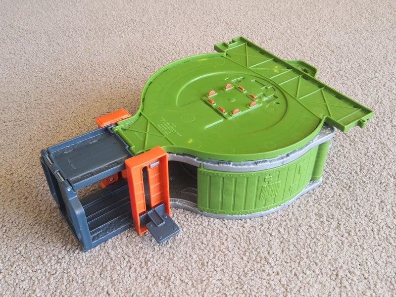 Thomas Take-n-Play Reg Scrapyard Carousel 7