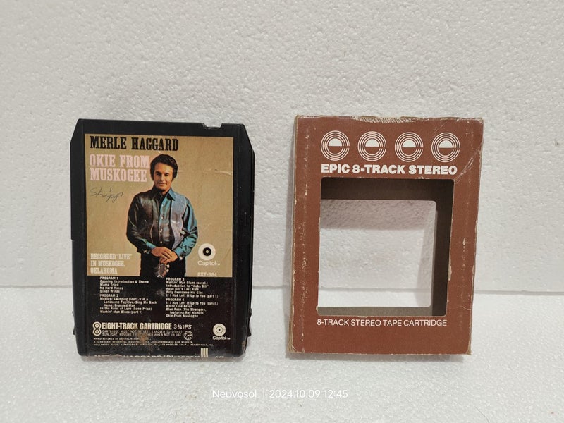 Merle Haggard Okie From Muskogee 8 Track Tape Carousel 1